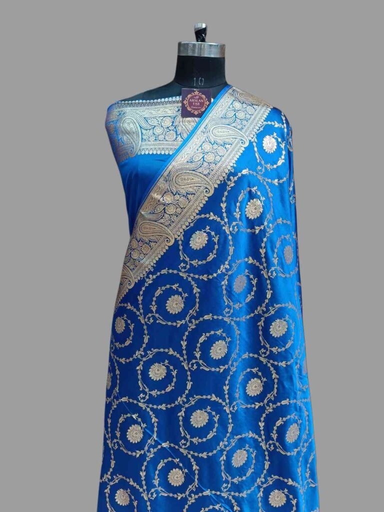Peacock Mashru Satan Banarasi Silk Saree Zari Motif