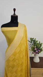 Musratd Light Pure Georgette Banarasi Zari Border Pallu Buti Design